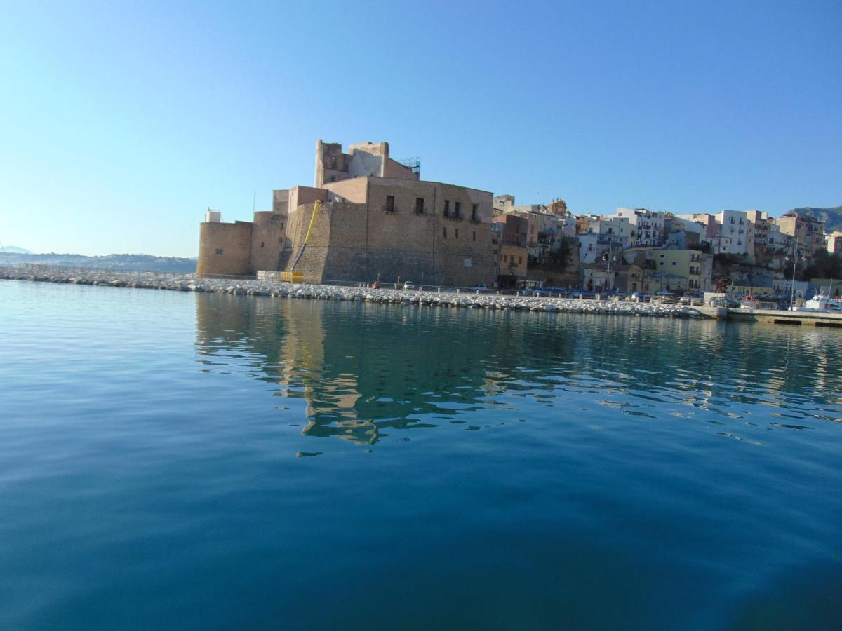 Casa Francesca 2 Lofty Lejlighed Castellammare del Golfo Eksteriør billede